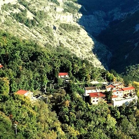 Su Da Noi Bed & Breakfast San Dorligo della Valle Dış mekan fotoğraf